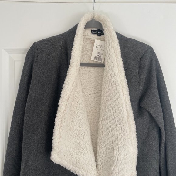 Derek Heart - Sherpa Cardigan Sweater - Size XS (NWT) - Picture 6 of 6